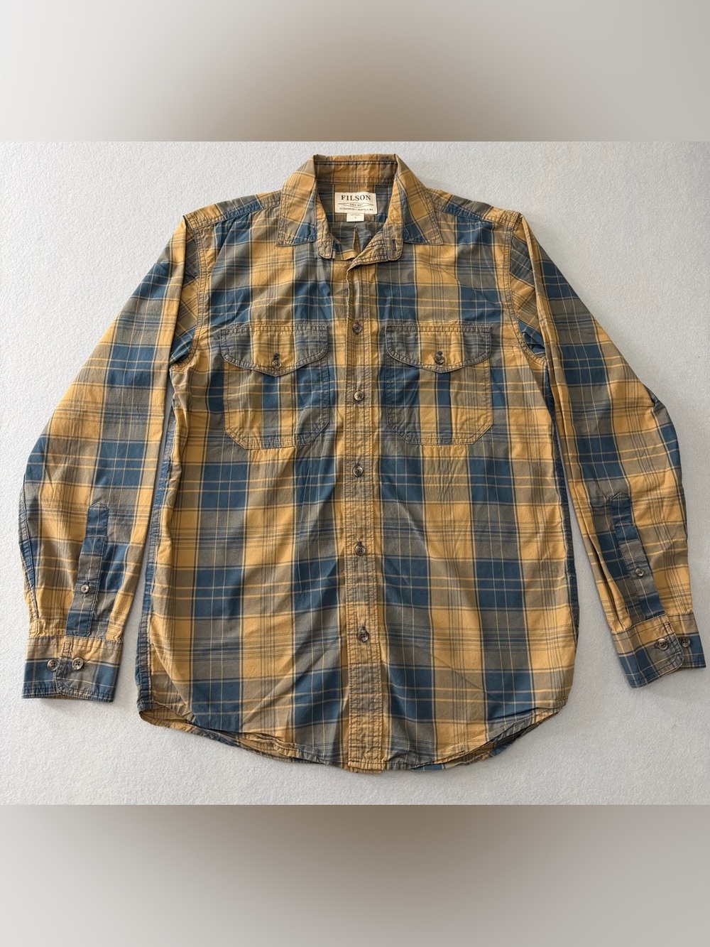 128/1314 Filson Men’s Plaid Flannel Shirt Small Blue Yellow Long Sleeve Workwear